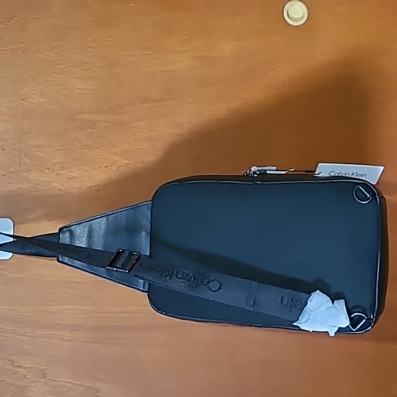 Calvin klein utility bag,large size  ,black - Picture 3 of 3